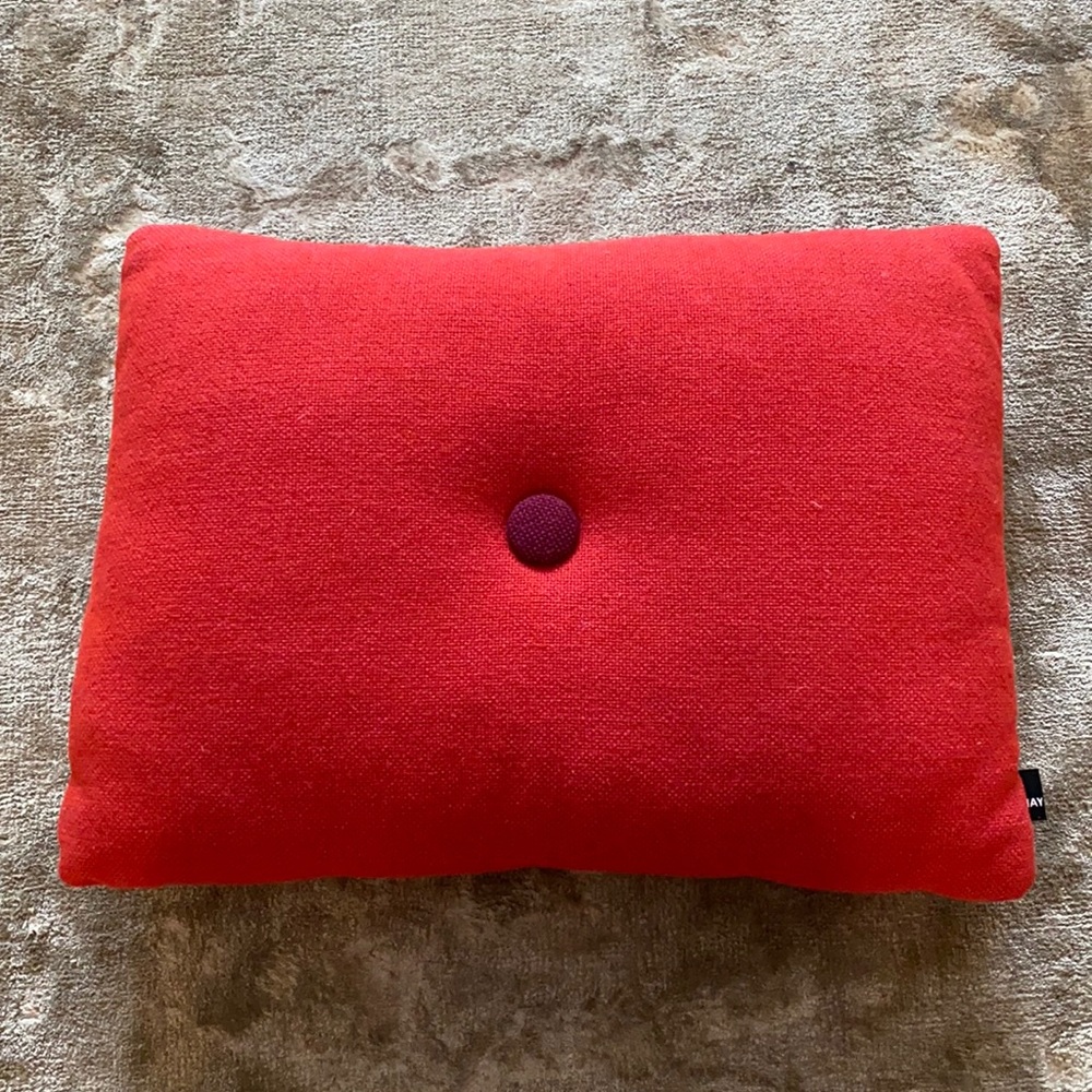 HAY’s DOT PILLOW RED